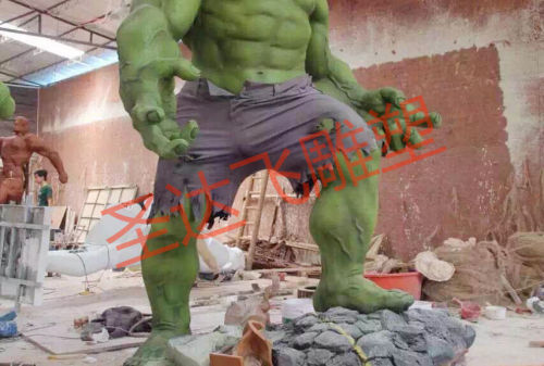 玻璃钢绿巨人